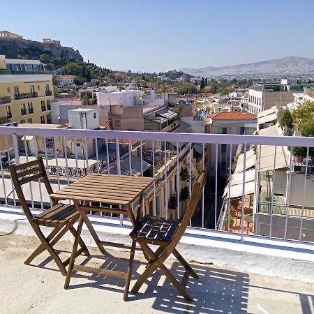 Unique Location With Rooftop View Athena Bagian luar foto